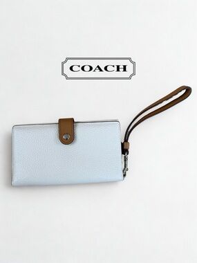 COACH White Pebbled Leather Phone Wallet Wristlet – Rainbow Interior